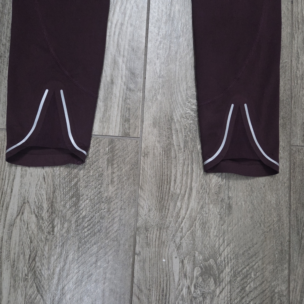 Athleta Leggings Reflective Accents Zip Pocket, Maroon, Women's Small